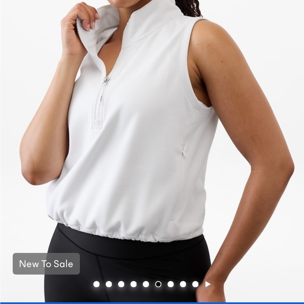 Athleta unstoppable 1/2 zip cropped vest - size XL
